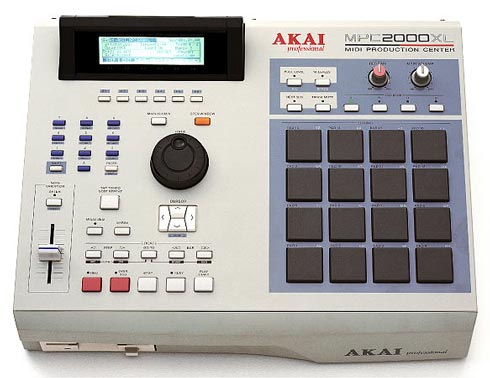 akai_mpc2000xl_beathaze